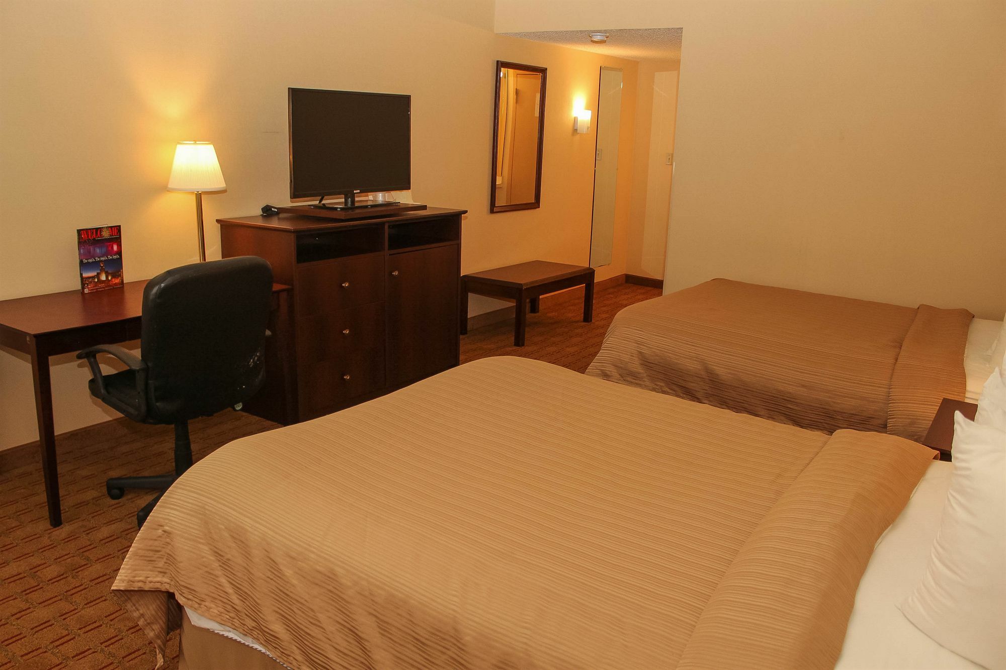 Quality Inn Buffalo Airport Cheektowaga Esterno foto